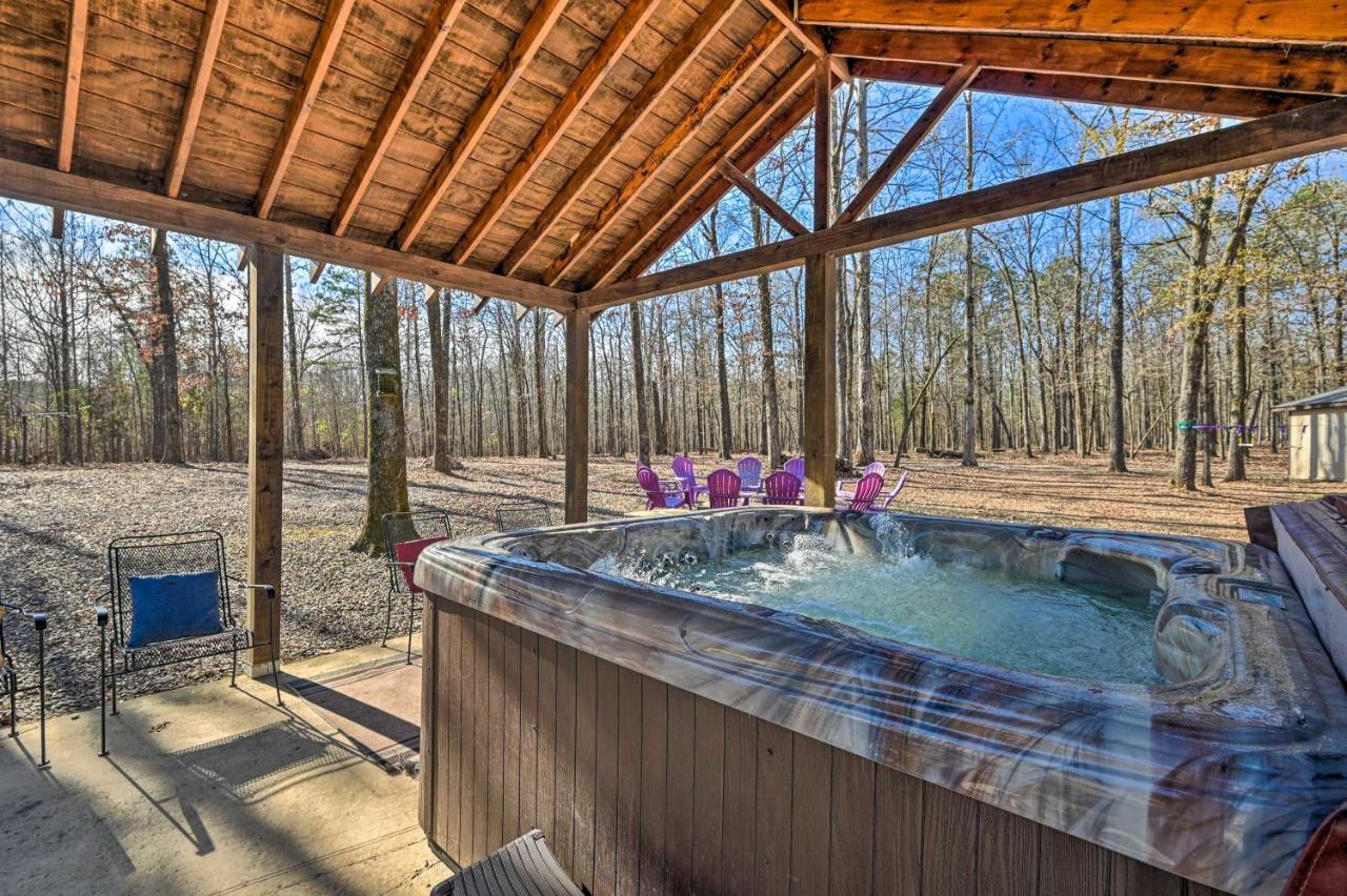 Pet-Friendly Shady Oaks Broken Bow Gem With Patio! Villa ภายนอก รูปภาพ