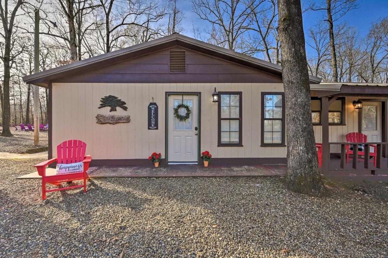 Pet-Friendly Shady Oaks Broken Bow Gem With Patio! Villa ภายนอก รูปภาพ